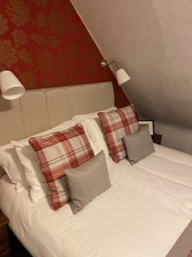 Royston Guest House Inverness Bagian luar foto