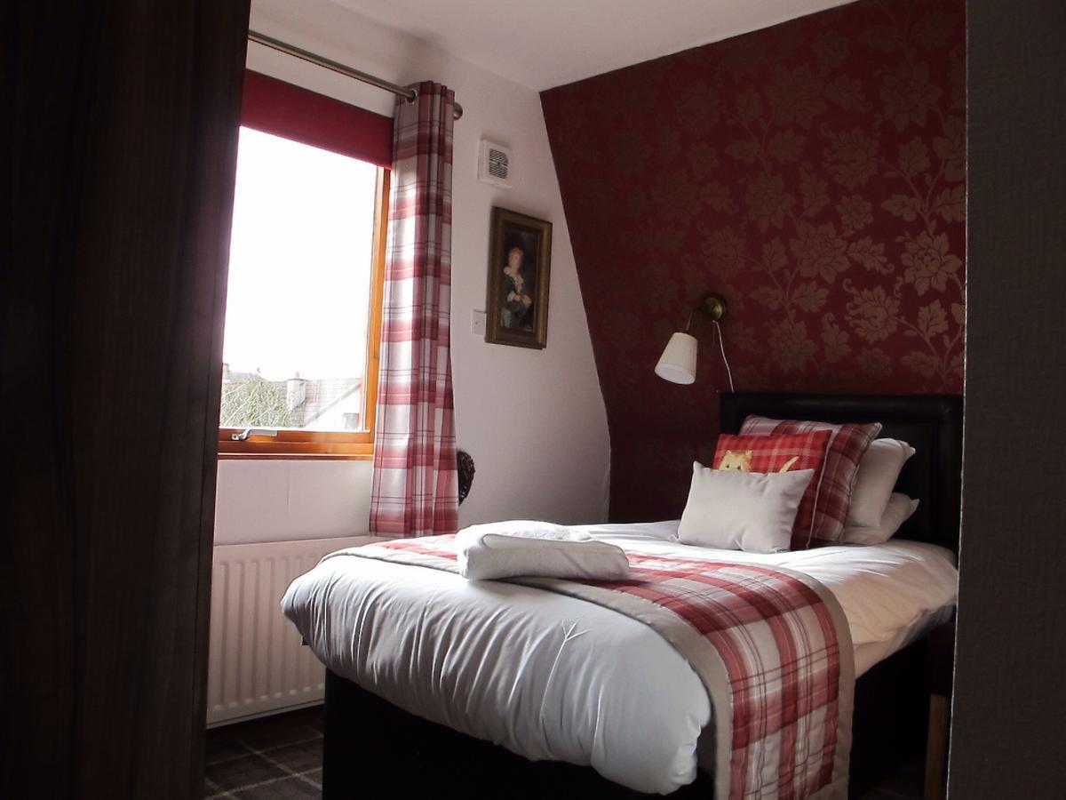 Royston Guest House Inverness Bagian luar foto